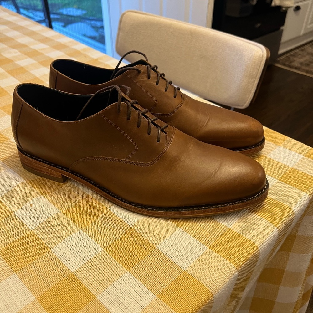 Nisolo Tan Leather Everyday Oxfords